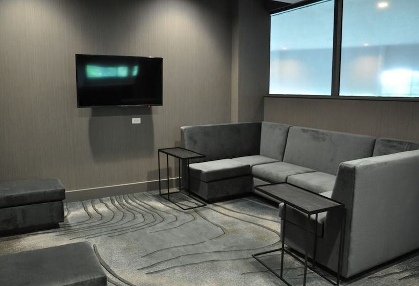 فندق Chicago Marriott Schaumburg