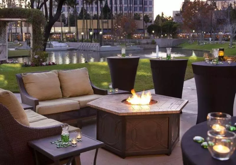 Szálloda Costa Mesa Marriott