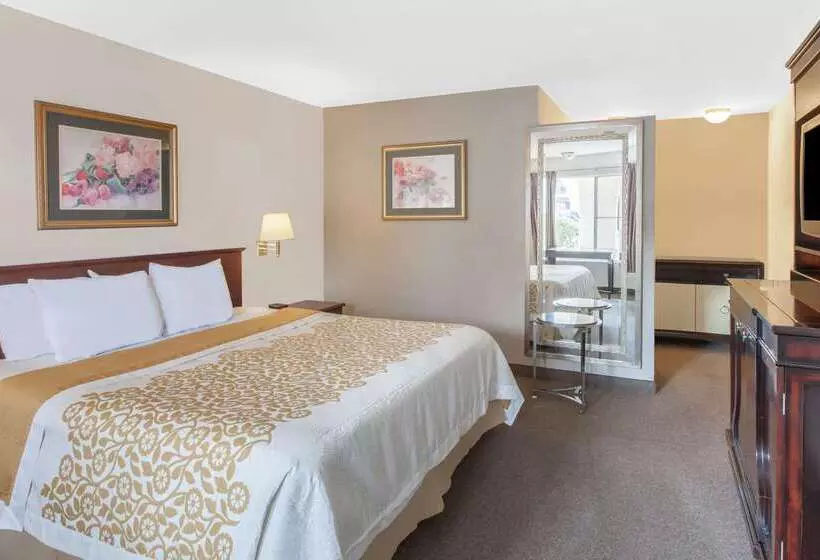 فندق Days Inn By Wyndham Camarillo  Ventura