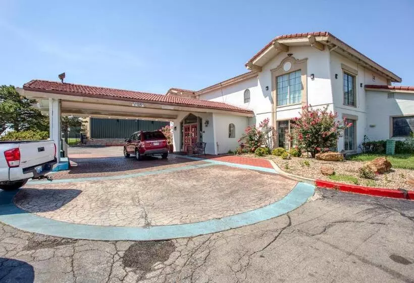 فندق Sunset Inn Oklahoma City