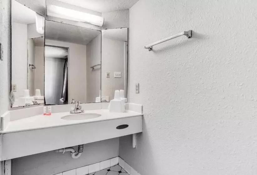 فندق Sunset Inn Oklahoma City