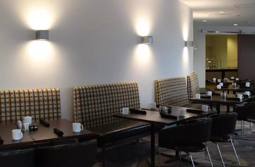 فندق Kansas City Marriott Country Club Plaza