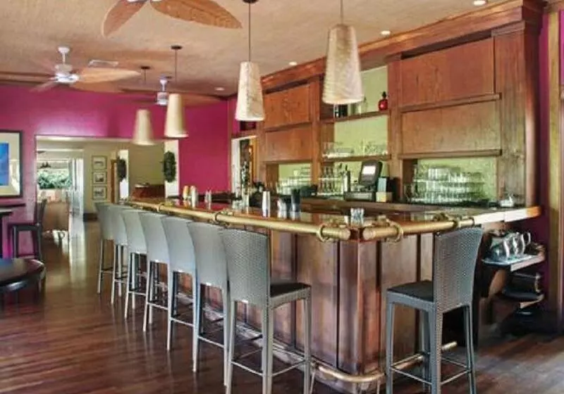 فندق Kiahuna Plantation And Beach Bungalows By Castle