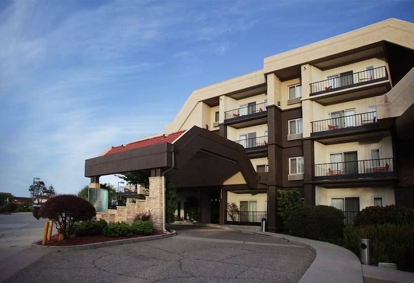 هتل La Cuesta Inn