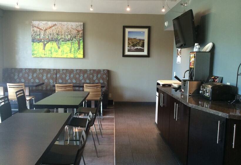 هتل La Cuesta Inn