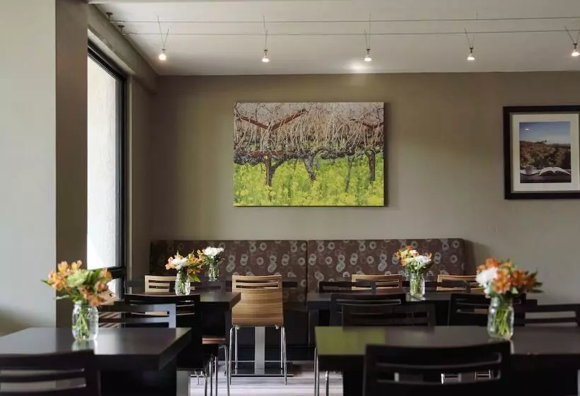 酒店 La Cuesta Inn