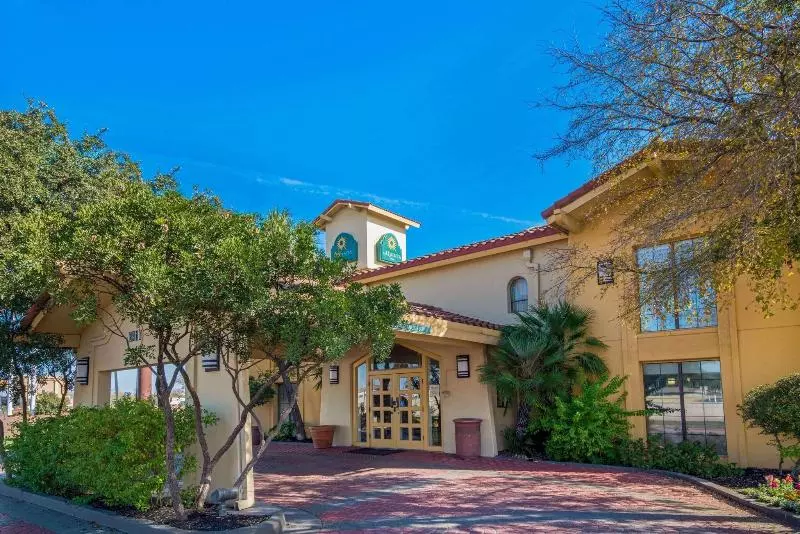 ホテル La Quinta Inn By Wyndham San Antonio I35 N At Rittiman Rd