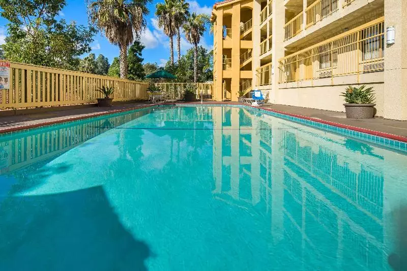 Hotelli La Quinta Inn By Wyndham San Diego  Miramar