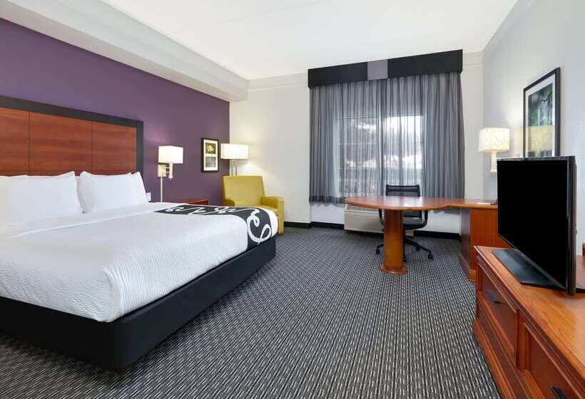 فندق La Quinta By Wyndham Dallas North Central