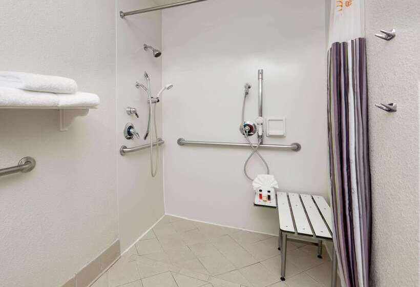 فندق La Quinta By Wyndham Dallas North Central