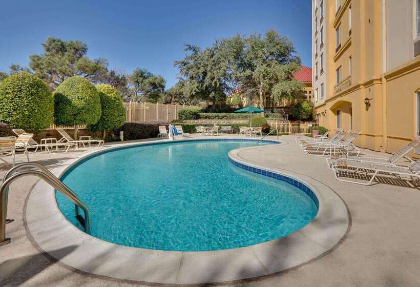 فندق La Quinta By Wyndham Dallas North Central