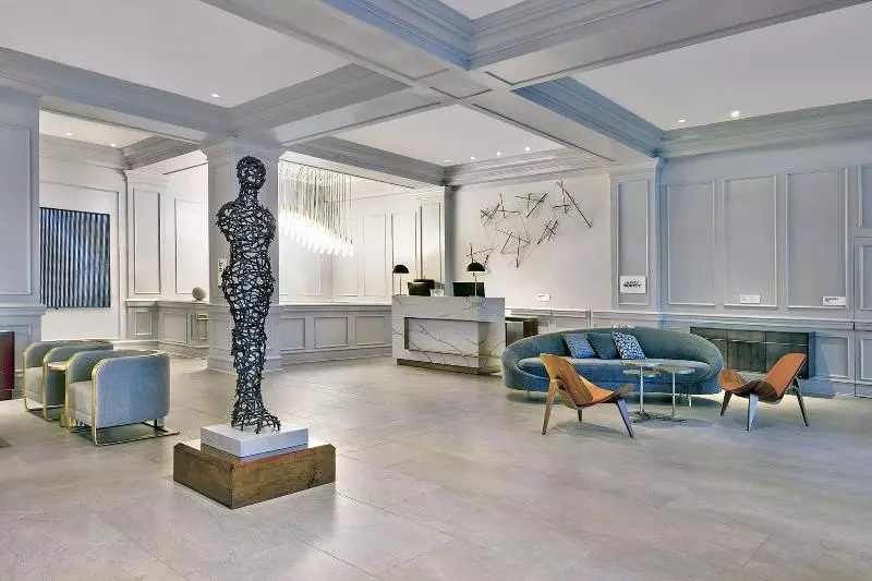 هتل Le Meridien St. Louis Downtown