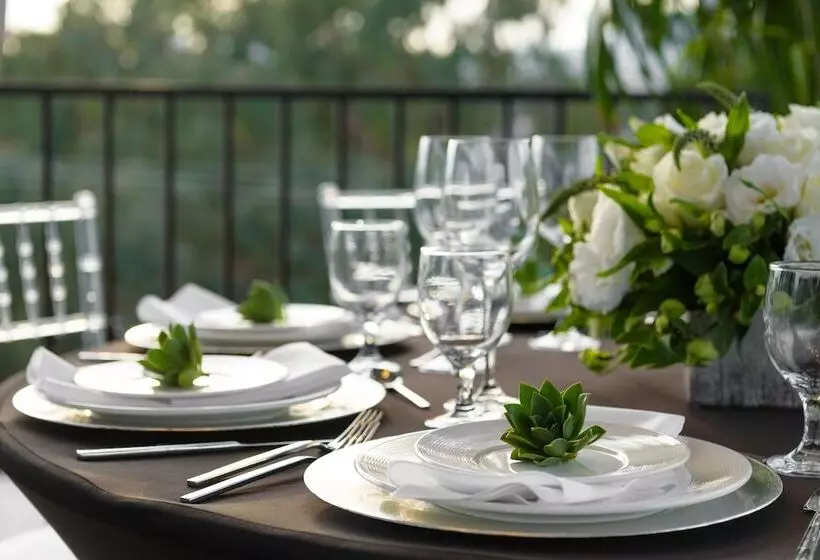 酒店 Le Parc At Melrose