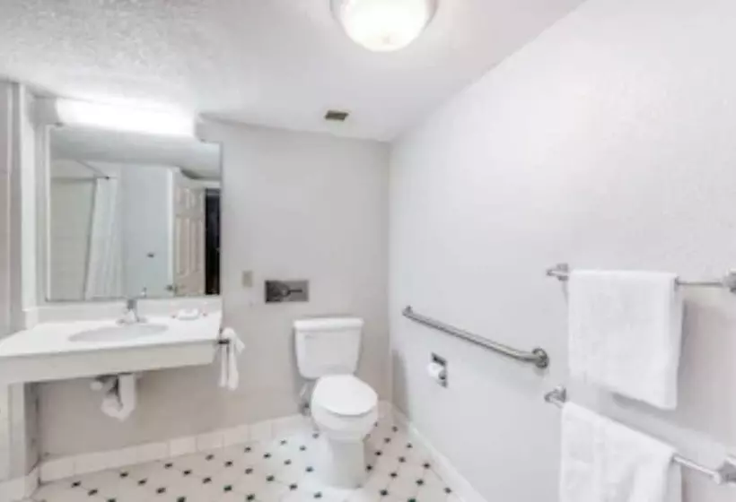 فندق Quality Inn Nacogdoches Near University