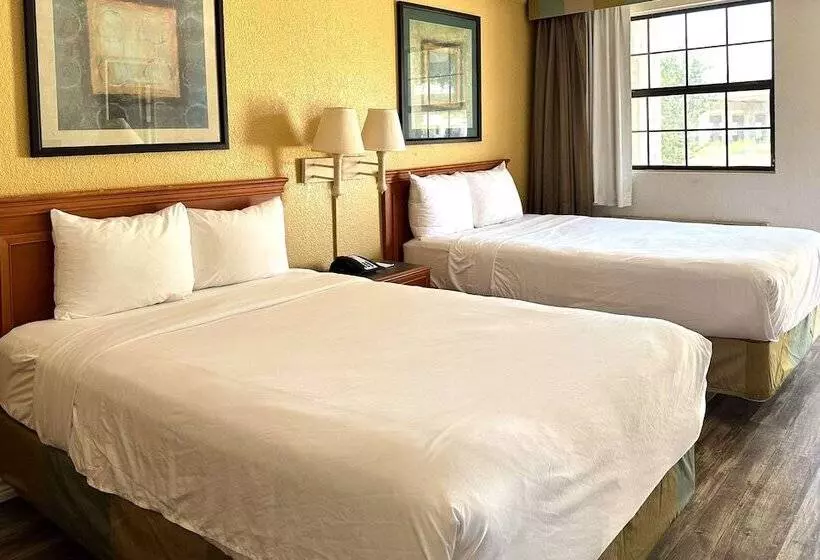 فندق Quality Inn Nacogdoches Near University