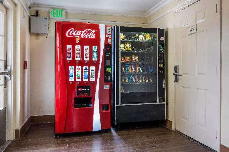 酒店 Red Roof Inn Houston East I10