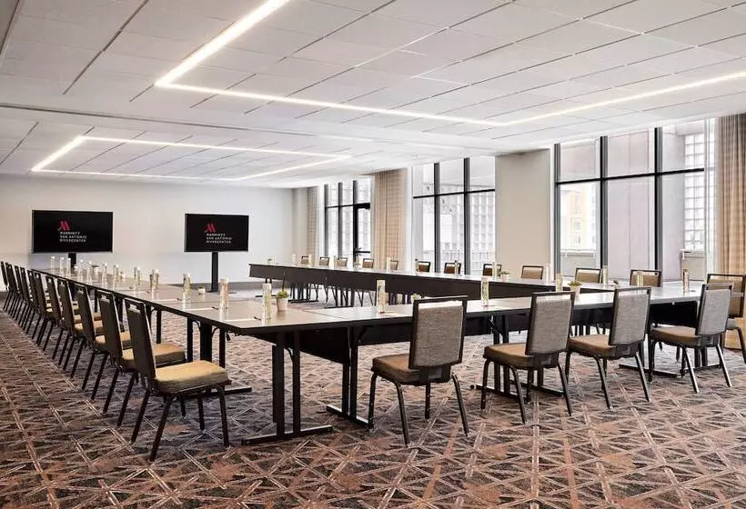 בית מלון כפרי San Antonio Marriott Rivercenter On The River Walk