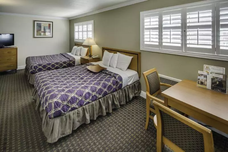 酒店 Soma Park Inn