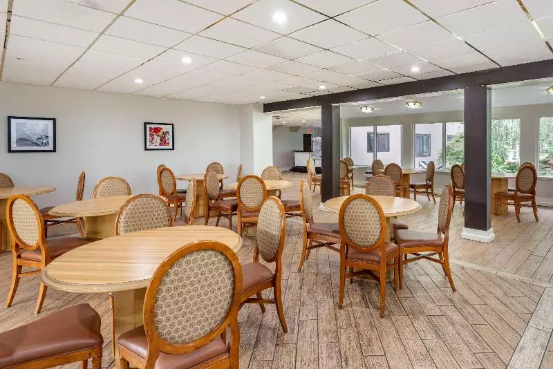 فندق Somerset Lofts