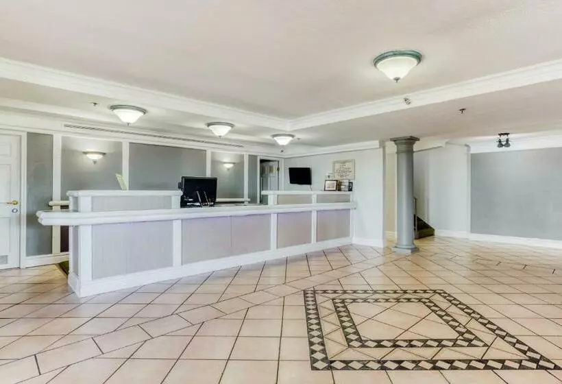 فندق Sunset Inn Oklahoma City