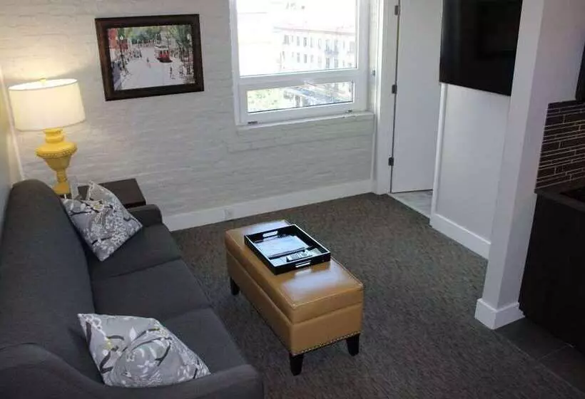 ホテル The Mark Spencer