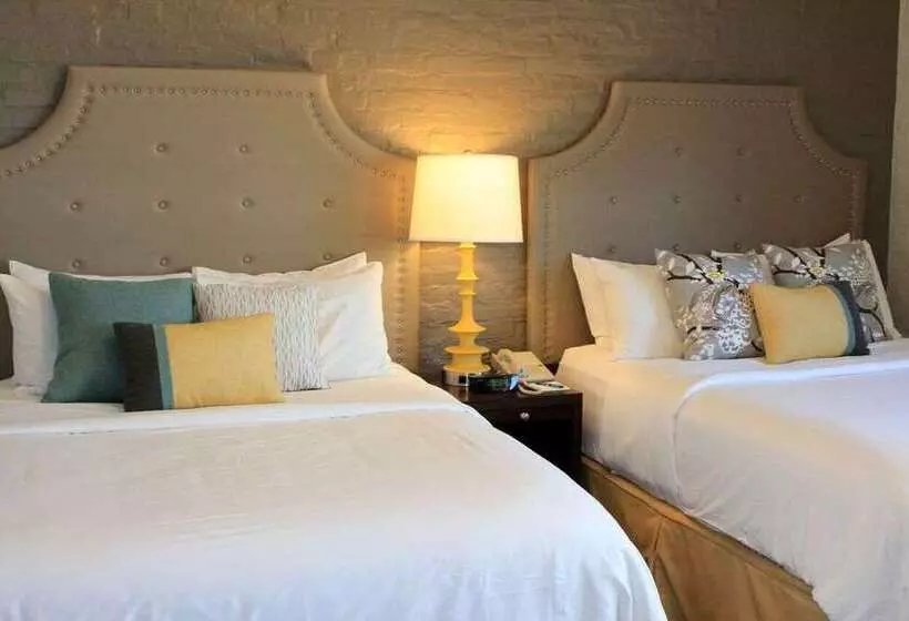 ホテル The Mark Spencer