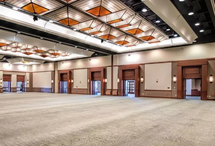 Jw Marriott Scottsdale Camelback Inn Resort & Spa