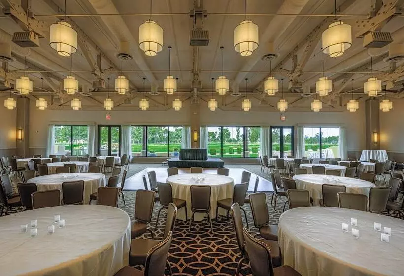 Jw Marriott Scottsdale Camelback Inn Resort & Spa