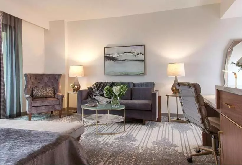 Legacy Resort Hotel & Spa