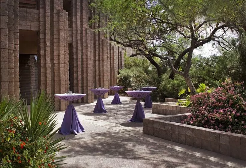 Loews Ventana Canyon Resort