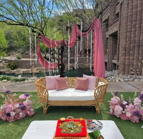 Loews Ventana Canyon Resort