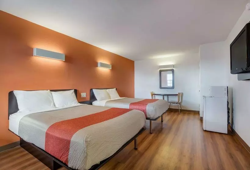 Motel 6 Beaumont, Tx