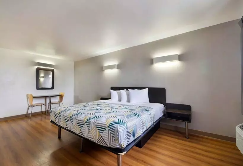 Motel 6 Beaumont, Tx