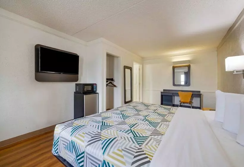 Motel 6 Beaumont, Tx