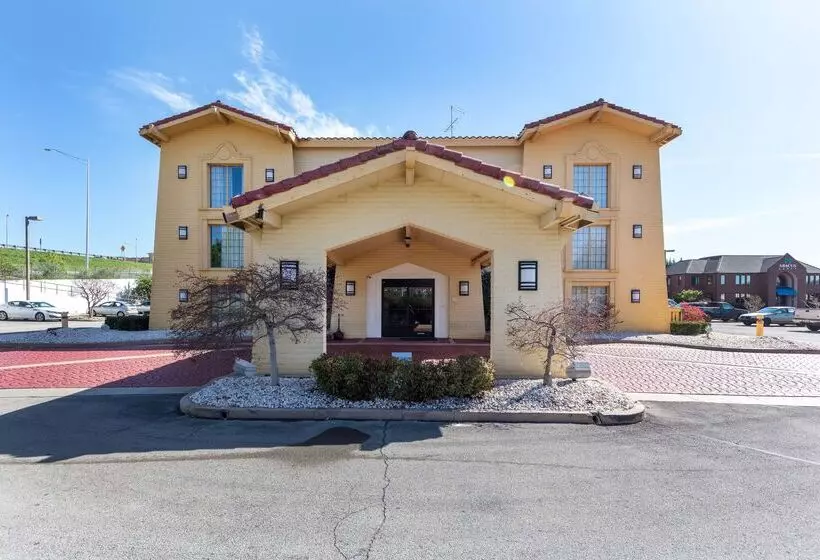 Motel 6knoxville, Tn