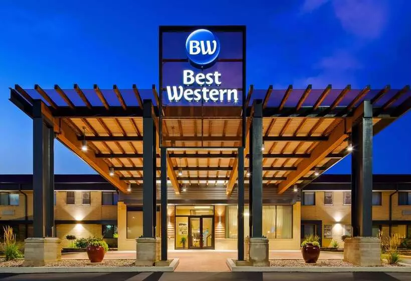 Отель Best Western West Towne Suites