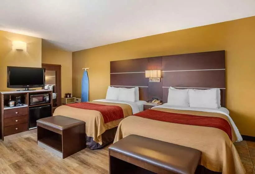 Отель Comfort Inn San Diego Airport At The Harbor