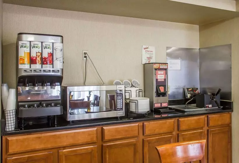 Hotel Comfort Inn Wethersfield  Hartford