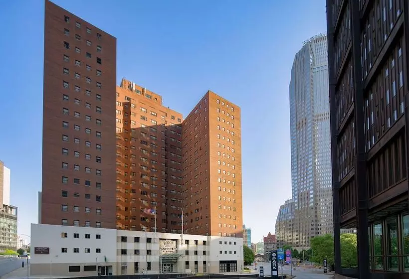 Doubletree By Hilton Hotel & Suites Pittsburgh Downtown
