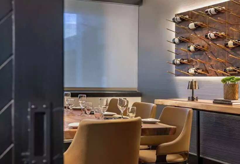 Hotelli Doubletree By Hilton San Francisco South Airport Blvd