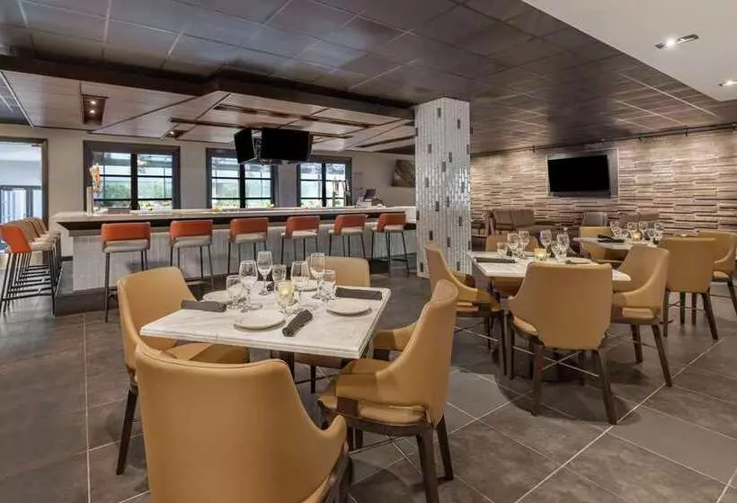 Hotelli Doubletree By Hilton San Francisco South Airport Blvd