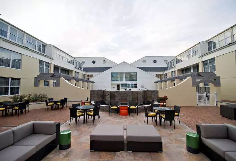 Doubletree Suites By Hilton Hotel Huntsville South