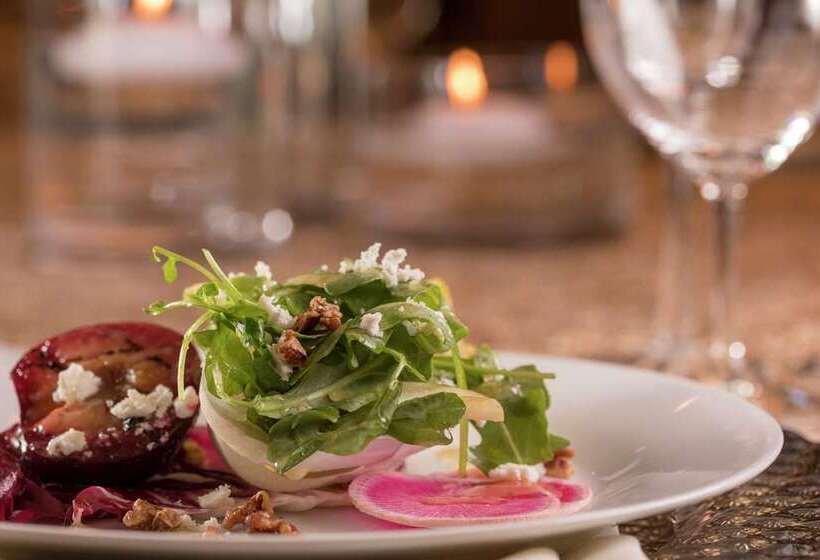 فندق Hilton Birmingham Downtown At Uab