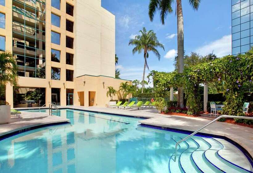 호텔 Hilton Boca Raton Suites