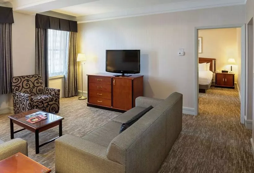 Szálloda Hilton Cincinnati Netherland Plaza