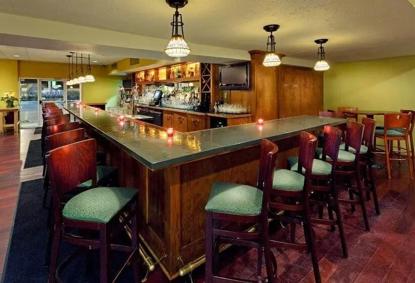 酒店 Holiday Inn South Kingstown Newport Area, An Ihg