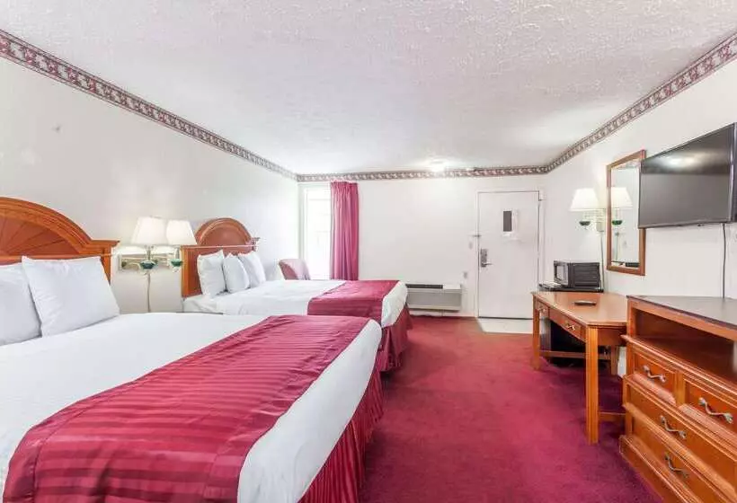 فندق Knights Inn Hurricane Mills