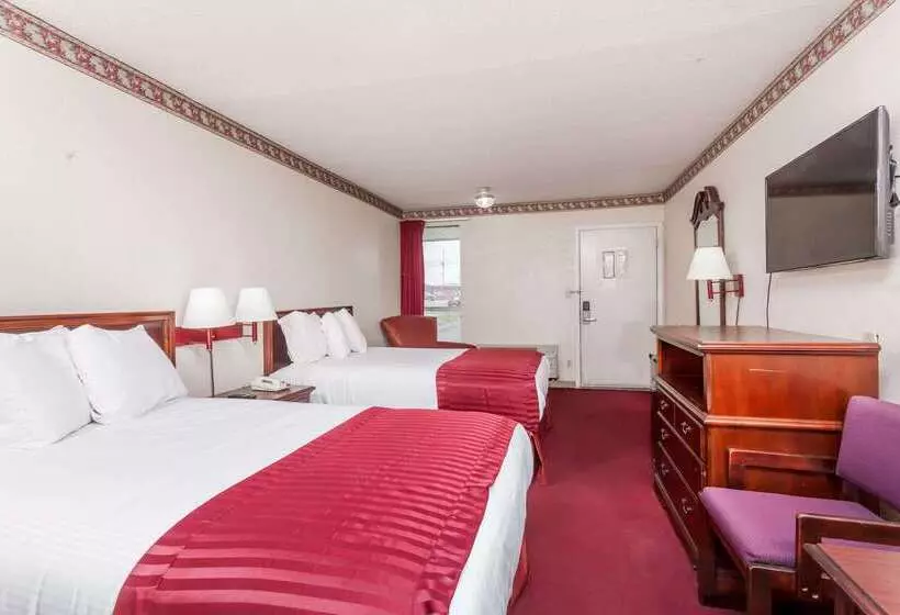 فندق Knights Inn Hurricane Mills