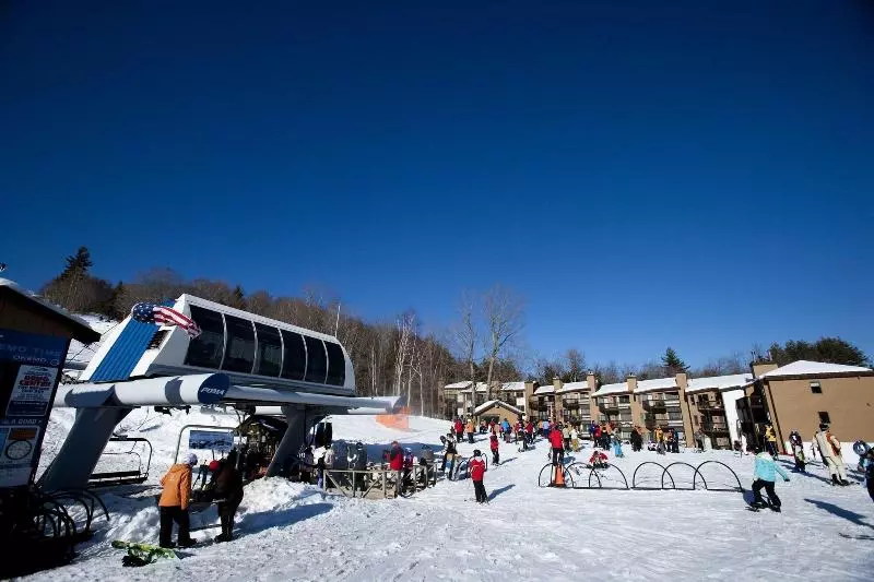 酒店 Okemo Mountain Lodge B203