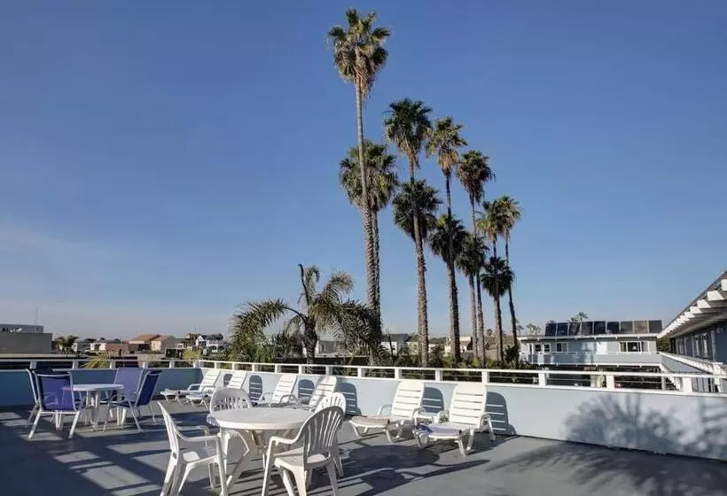 ホテル Newport Channel Inn